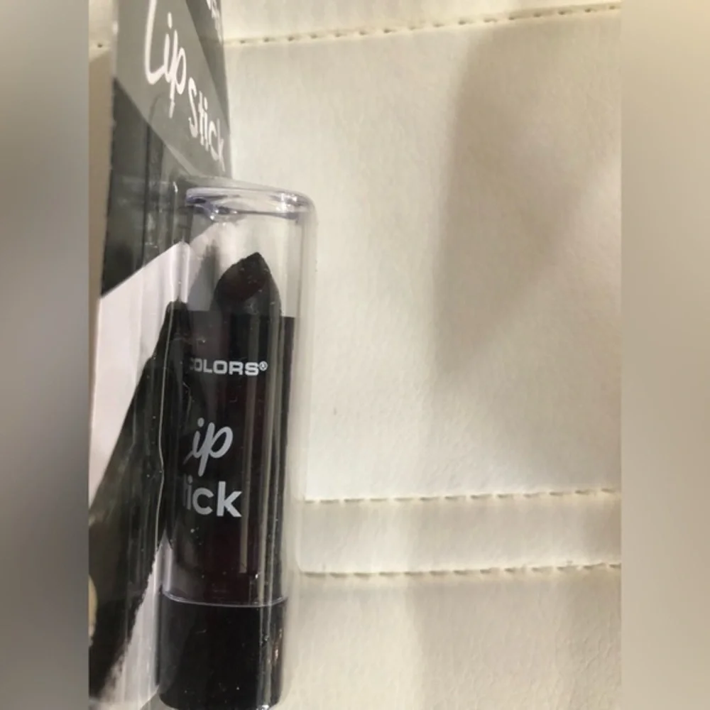 Black ‘stark’ creamy smooth‎ goth dark vamp rave gothic full coverage lipstick